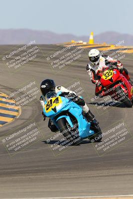 media/Oct-08-2023-CVMA (Sun) [[dbfe88ae3c]]/Race 3 Amateur Supersport Middleweight/